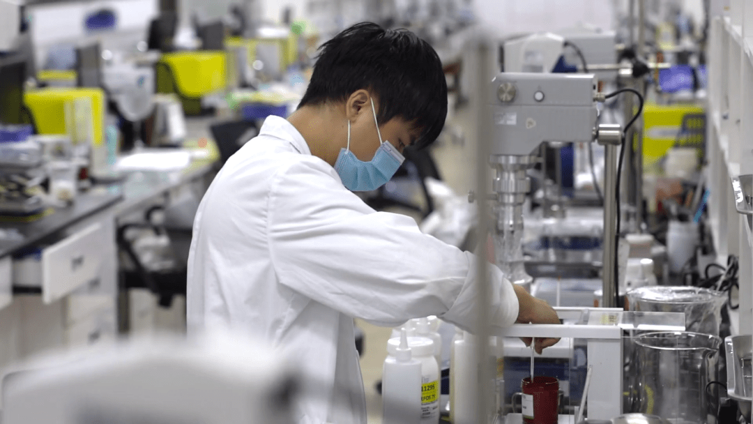 科絲美詩(shī)榮膺中國(guó)創(chuàng)新挑戰(zhàn)賽“最佳開放式創(chuàng)新企業(yè)”獎(jiǎng)，引領(lǐng)化妝品技術(shù)開發(fā)新浪潮